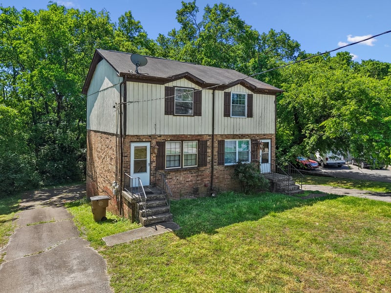 608 Hapwood Dr, Nashville, TN 37205