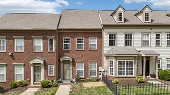 8502 Novak Ln, Nashville, TN 37211