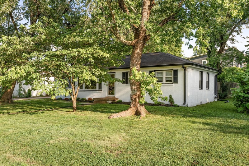 163 Elkmont Dr, Nashville, TN 37211