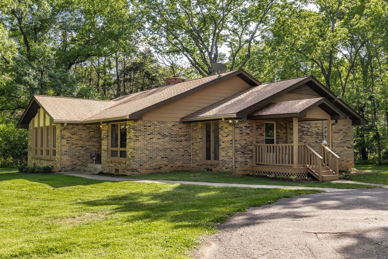 584 Shirley Rd, Smyrna, TN 37167
