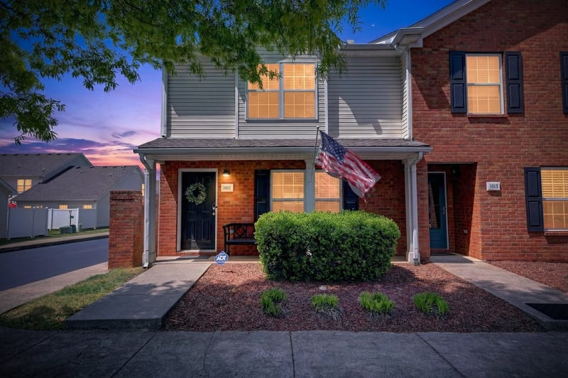 1011 Wolves Den Pl, Murfreesboro, TN 37128