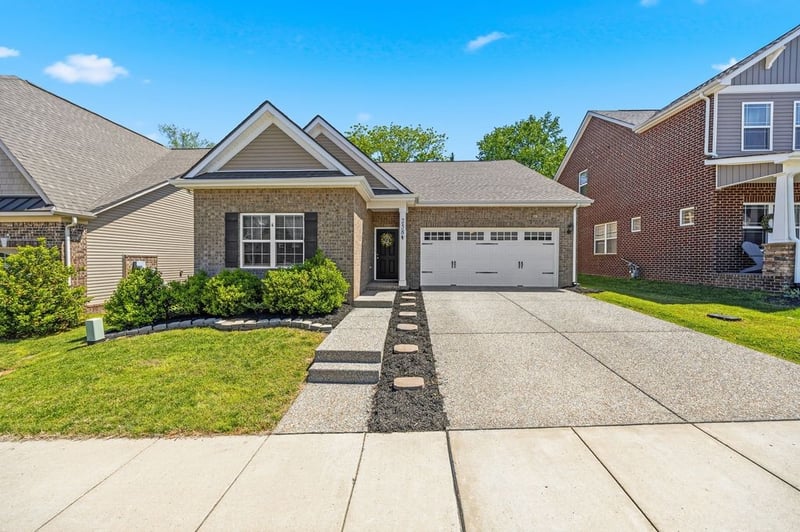 258 Telavera Dr, White House, TN 37188