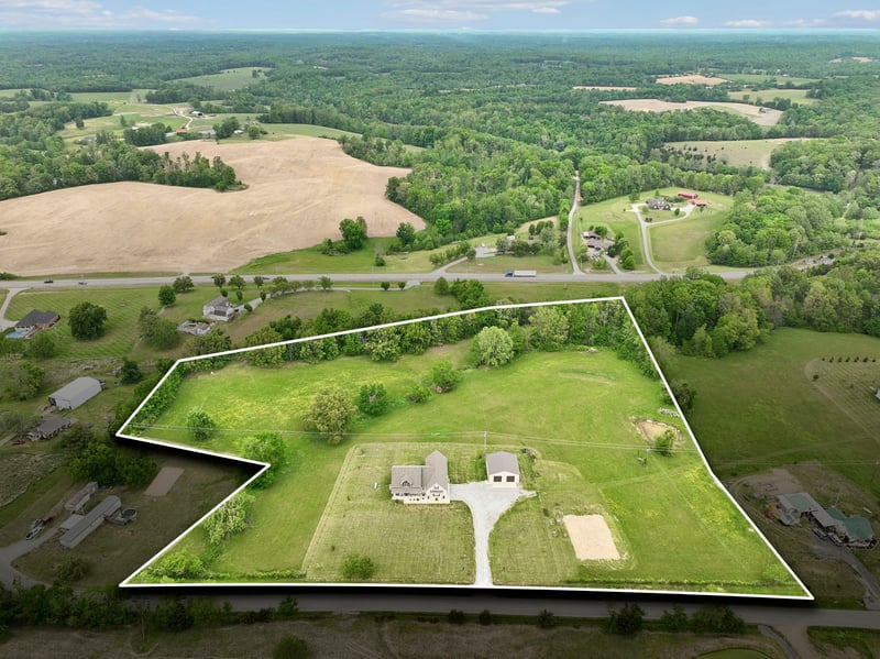 4163 Old Highway 52, Westmoreland, TN 37186