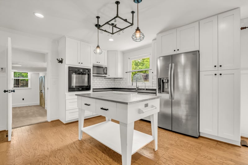 138 Carriage Dr, Nashville, TN 37221