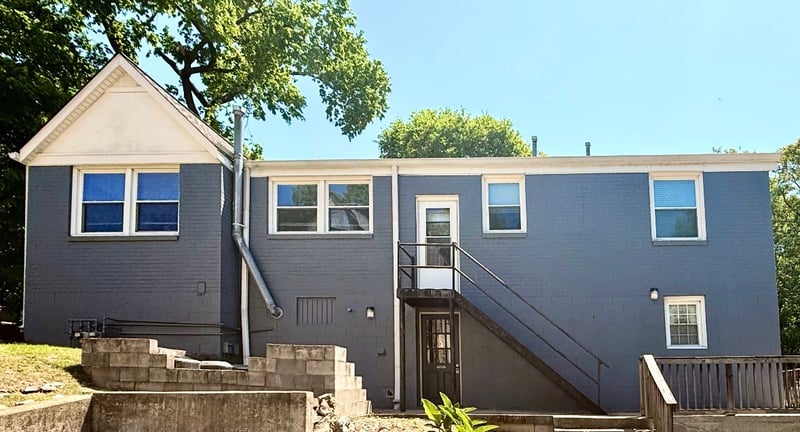 1010 Carolyn Ave, Nashville, TN 37216