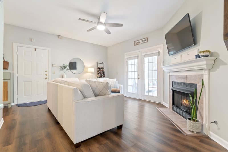 6820 Highway 70 #403, Nashville, TN 37221
