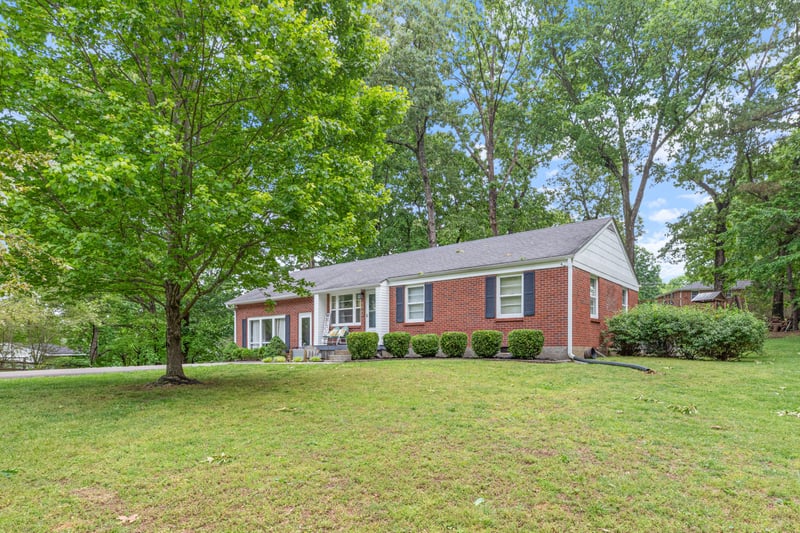 107 Shady Hill Rd, Dickson, TN 37055