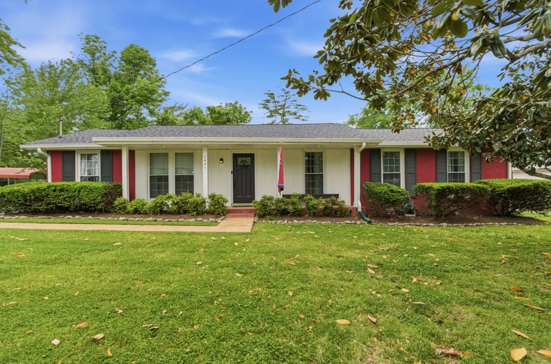 7431 Stacy Dr, Nashville, TN 37221