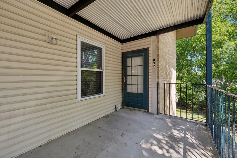 555 N Dupont Ave #D92, Madison, TN 37115