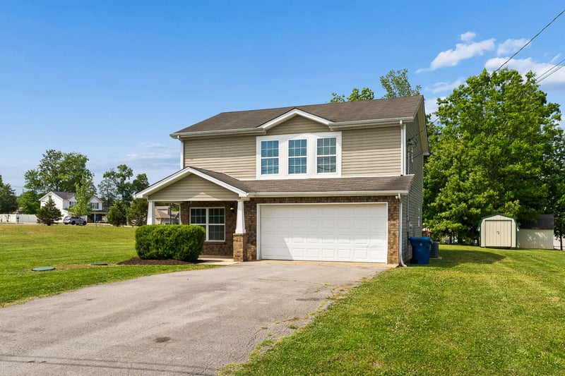 1405 Fall Pkwy, Murfreesboro, TN 37129