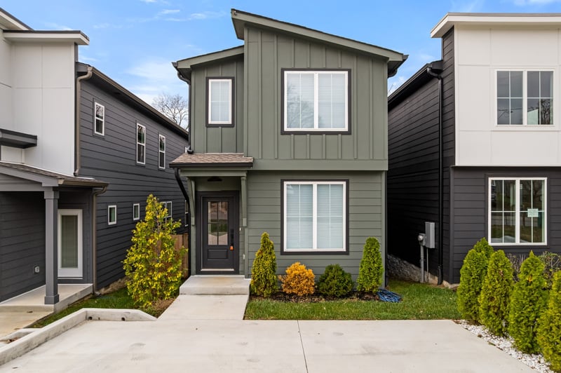 2120A Burns St, Nashville, TN 37216