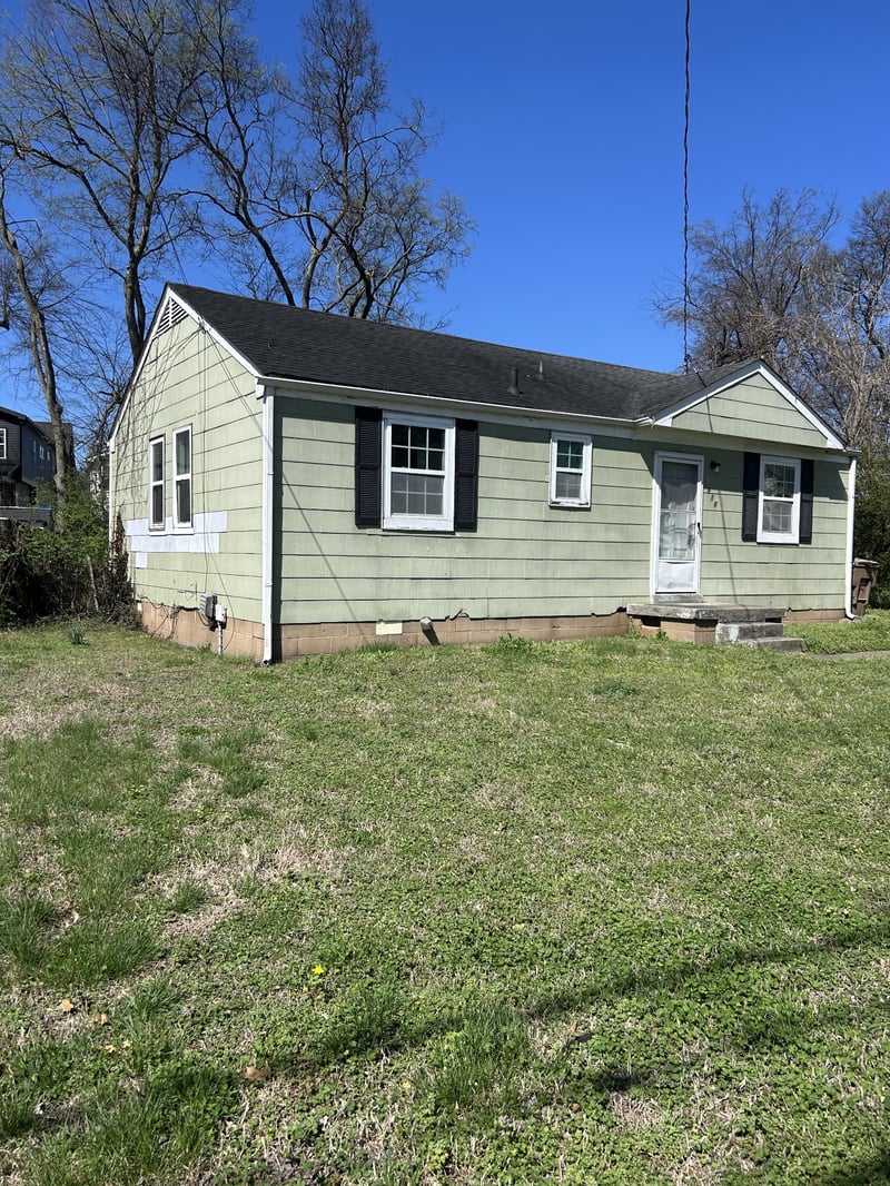 5916 Carl Pl, Nashville, TN 37209