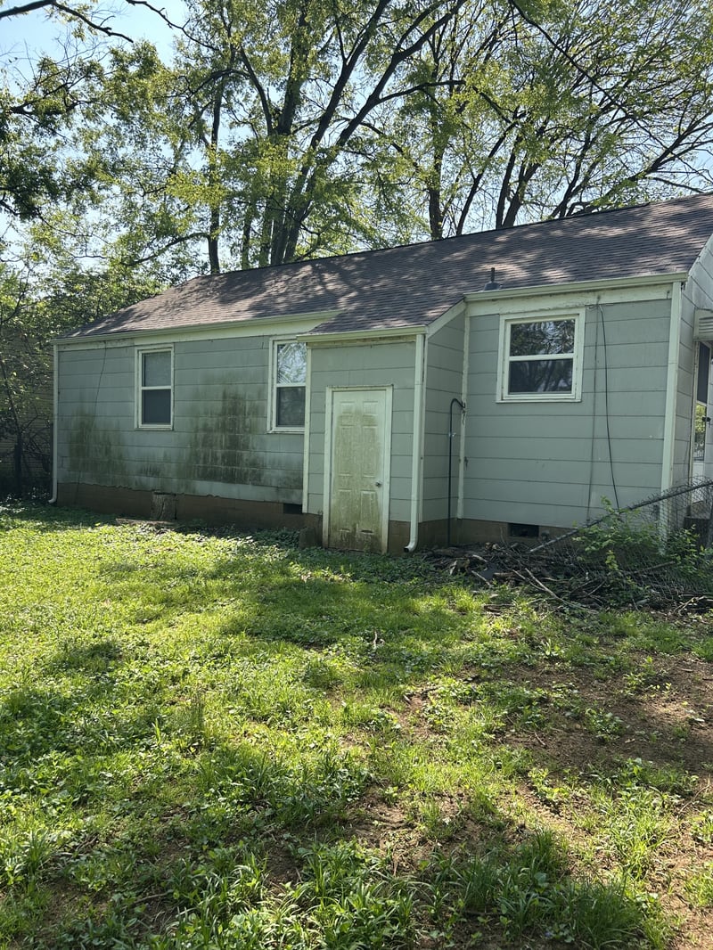 5506 Meadowcrest Ln, Nashville, TN 37209