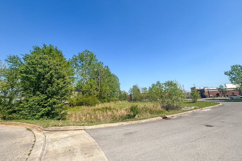 1623 Beasie Rd, Murfreesboro, TN 37128