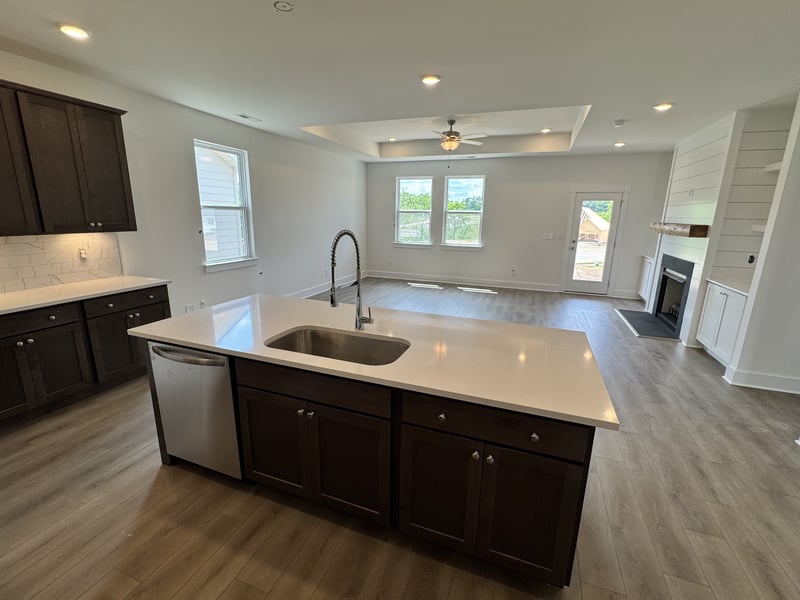 412 Old Spring Ln, Gallatin, TN 37066