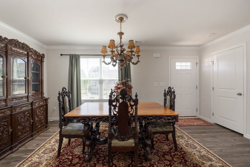 2040 Westchester Dr, Nashville, TN 37207