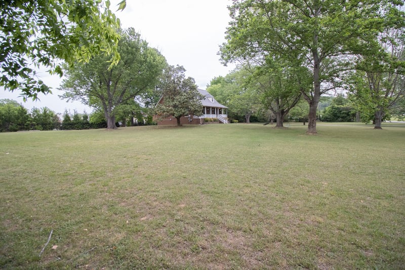 146 Volunteer Rd, Murfreesboro, TN 37128