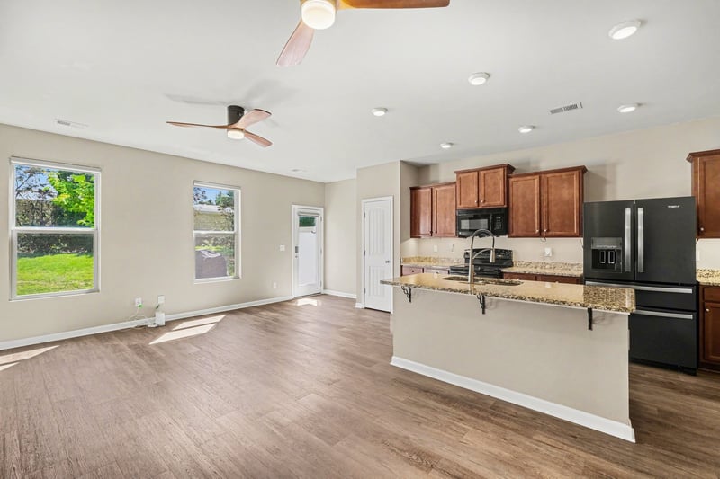 4009 Cannonsgate Ln, Murfreesboro, TN 37128