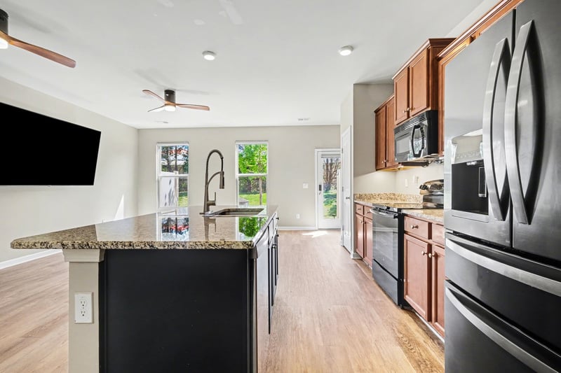 4009 Cannonsgate Ln, Murfreesboro, TN 37128