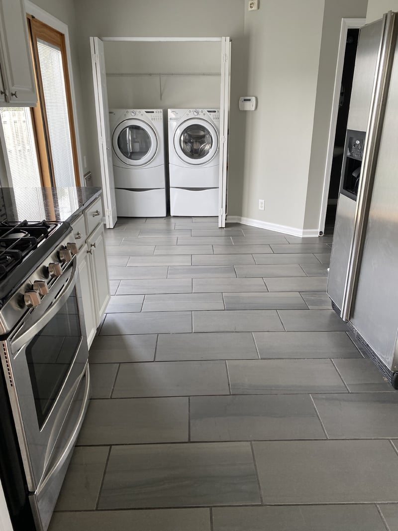 3933 Bridgeview Ln, Nashville, TN 37221