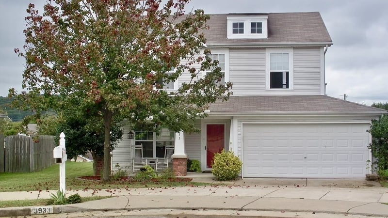 3933 Bridgeview Ln, Nashville, TN 37221