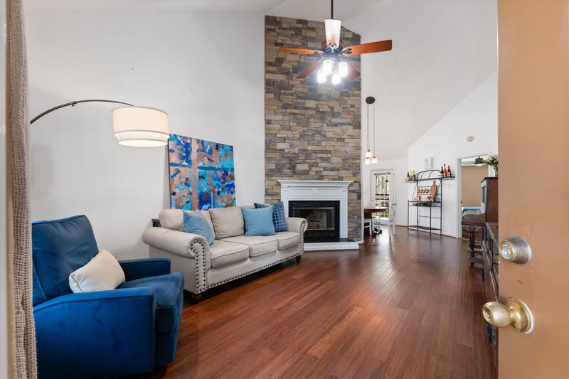 1217 Crestfield Dr, Nashville, TN 37211