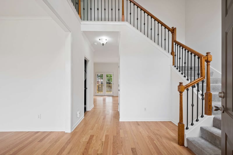 2001 Bairnsdale Dr, Thompsons Station, TN 37179