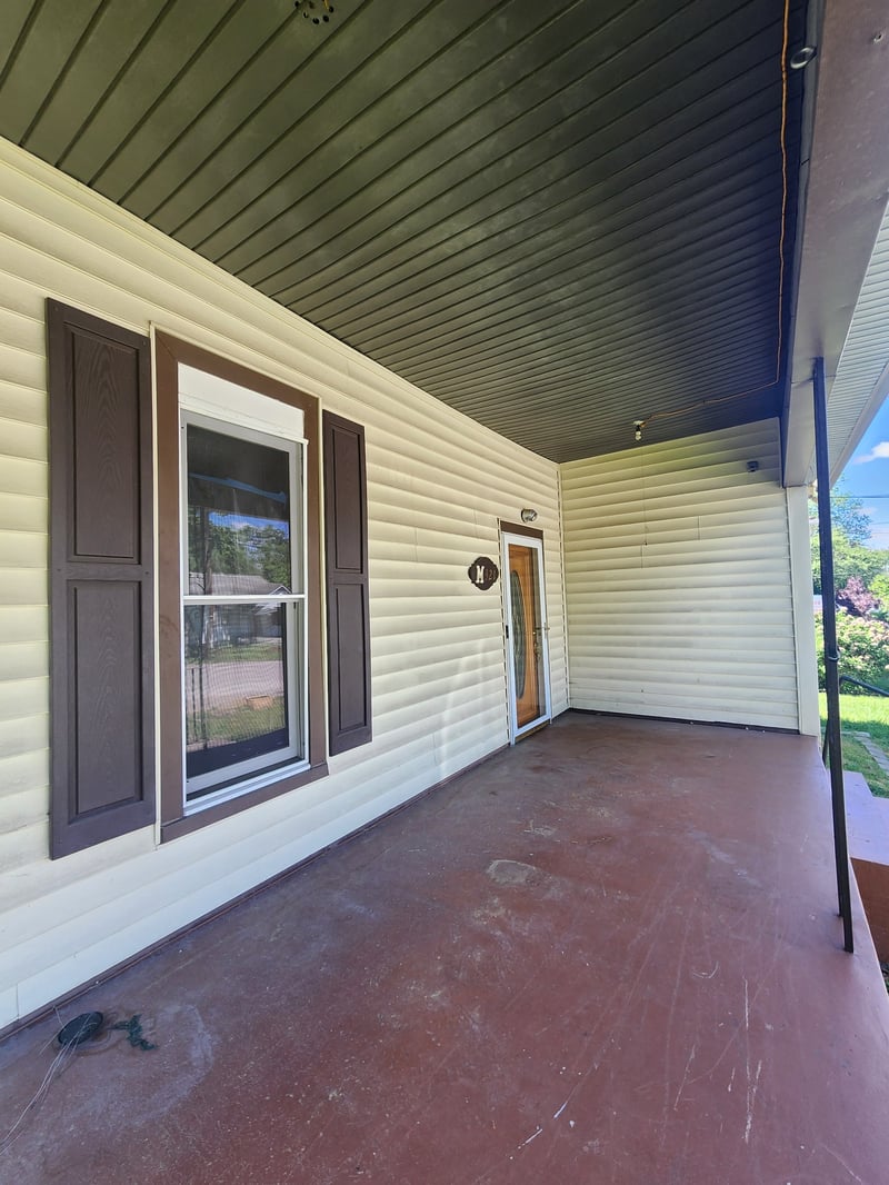 321 Valeria St, Nashville, TN 37210