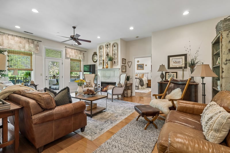 827 Cedarstone Way, Nashville, TN 37214