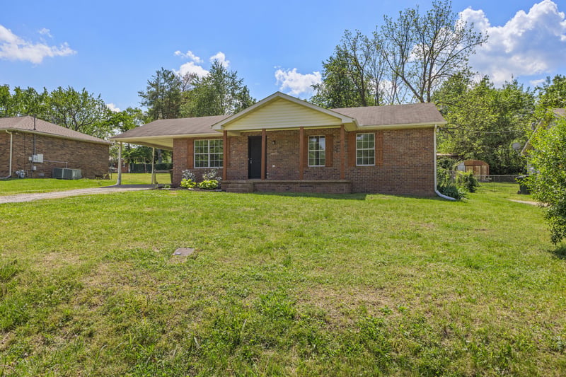207 Juanita Ave, Gallatin, TN 37066