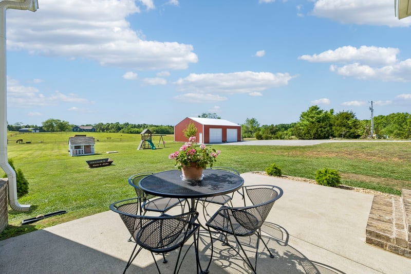 3530 Arthur Sampson Rd, Lewisburg, TN 37091