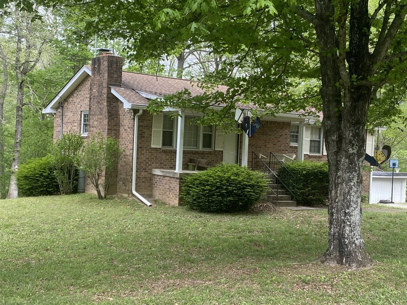 2874 Distillery Rd, Greenbrier, TN 37073