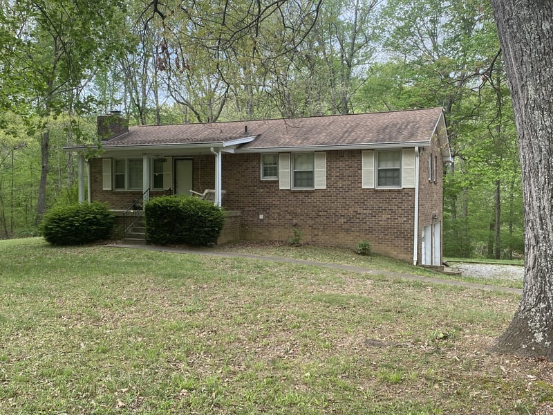 2874 Distillery Rd, Greenbrier, TN 37073