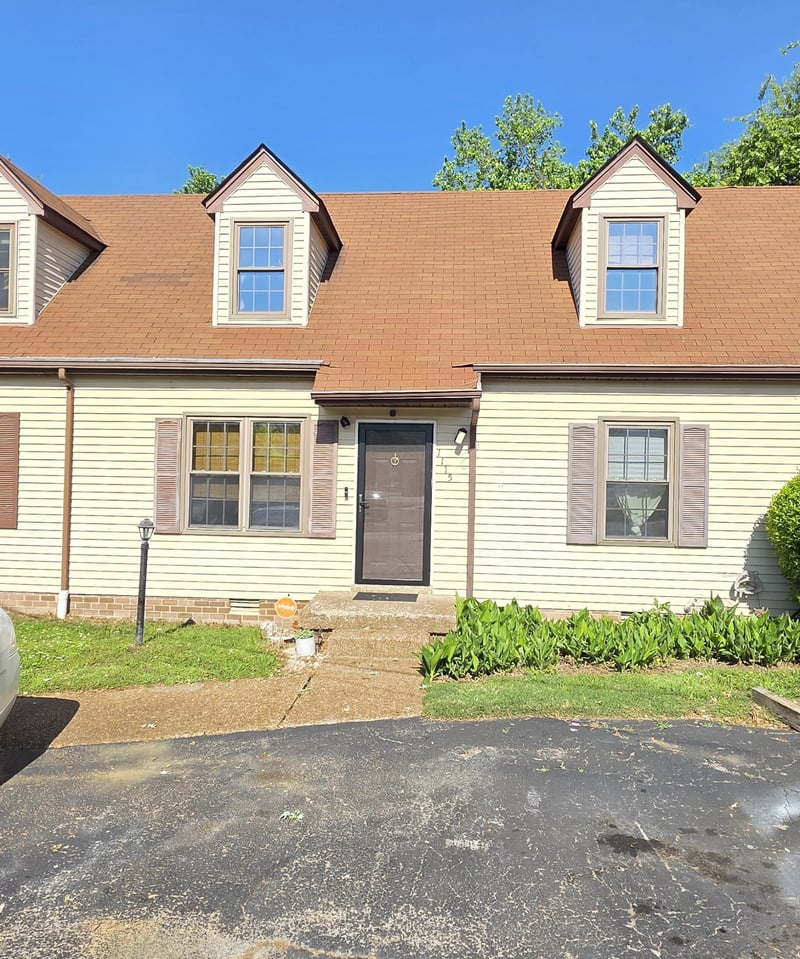 1115 Quail Ct, Nashville, TN 37214
