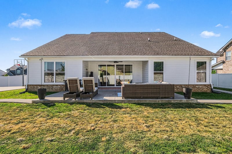 2602 Kingfisher Dr, Murfreesboro, TN 37128