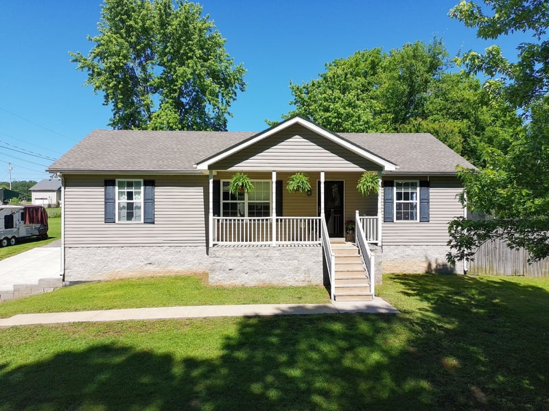 743 Elm St, Spring Hill, TN 37174