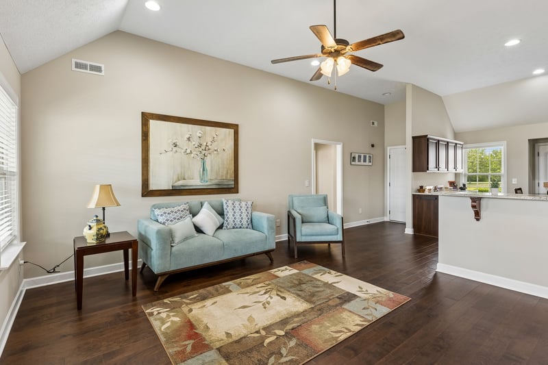 7706 Alameda Dr, Murfreesboro, TN 37127