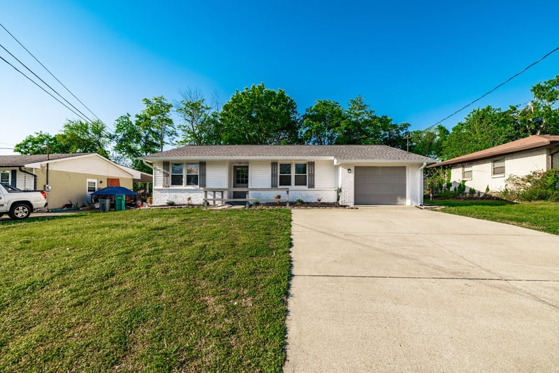 196 Evergreen Cir, Hendersonville, TN 37075