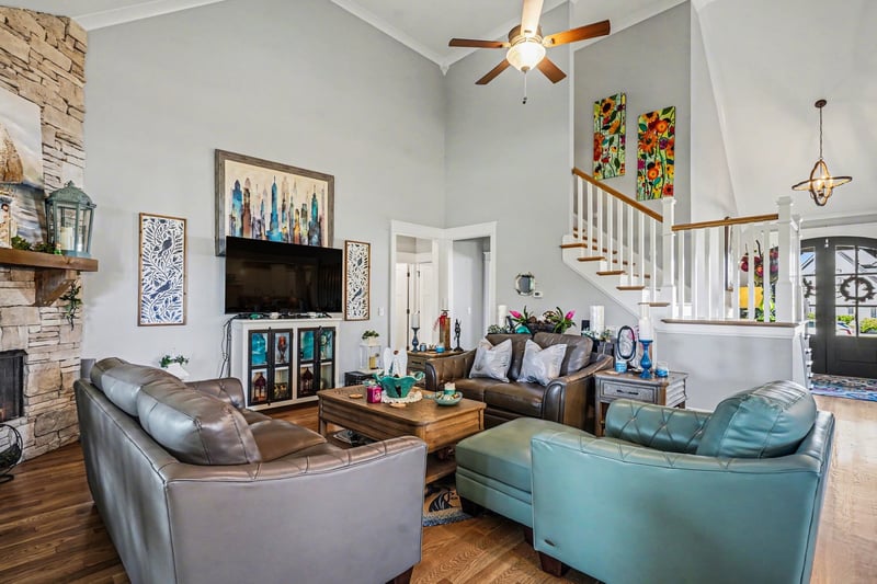 2618 Ritz Ln, Murfreesboro, TN 37130