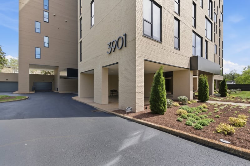 3901 West End Ave #706, Nashville, TN 37205