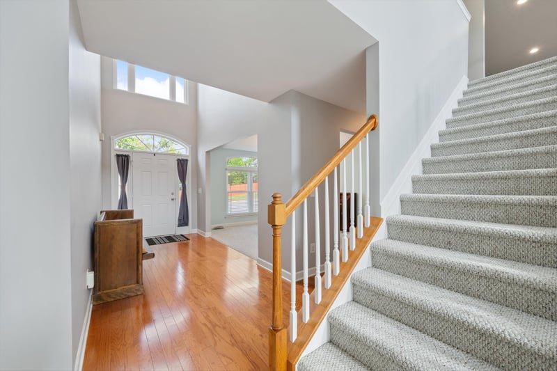 6327 Sunnywood Dr, Antioch, TN 37013