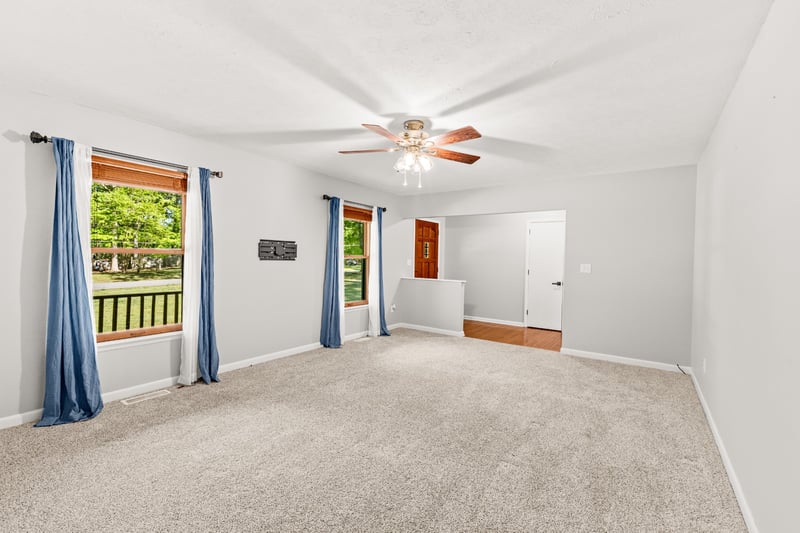 113 Oakwood Cir, Dickson, TN 37055
