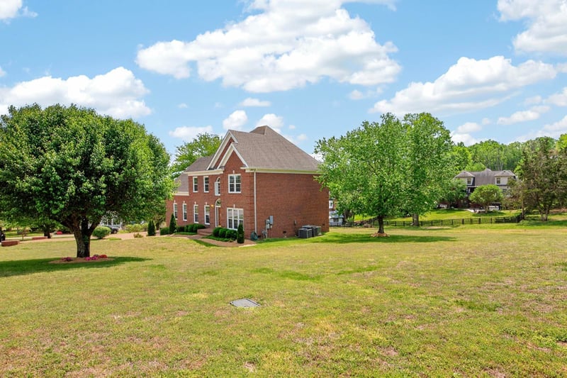 4220 Warren Rd, Franklin, TN 37067