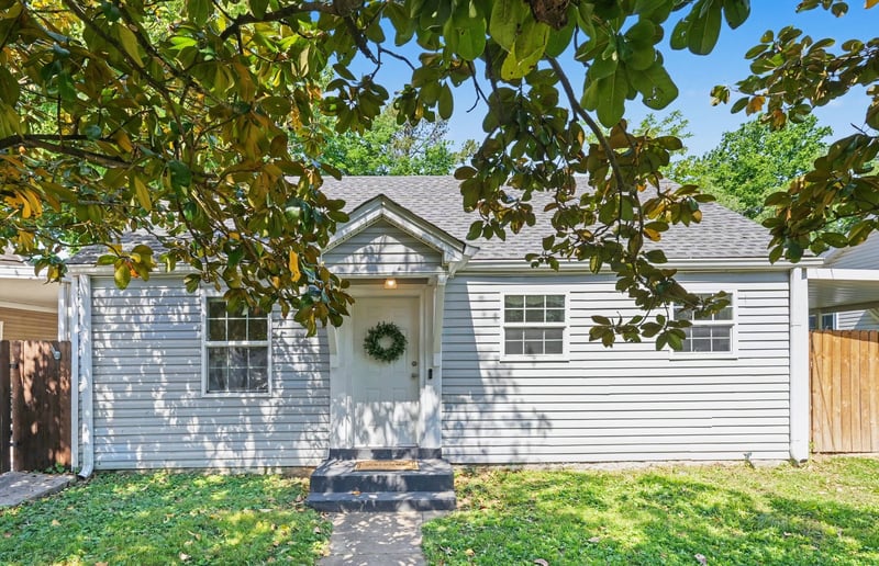 2122 Denham Ave, Columbia, TN 38401