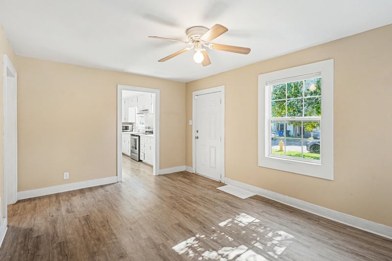 2122 Denham Ave, Columbia, TN 38401