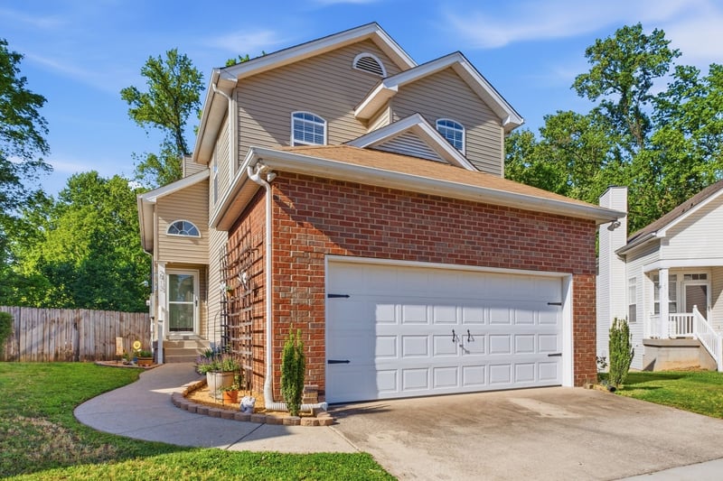 2913 Chesney Ct, Hermitage, TN 37076