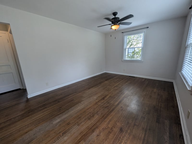 2223 Fernwood Dr, Nashville, TN 37216