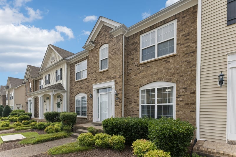 2271 Dewey Dr #J4, Spring Hill, TN 37174