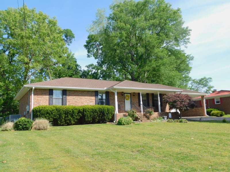 1010 Duncan St, Gallatin, TN 37066