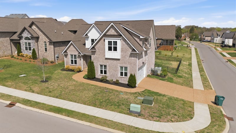 200 Ernest Dr, Lebanon, TN 37087
